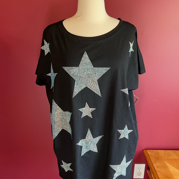 Mc Lorene black oversized tunic tee with iridescent stars one size - Picture 5 of 12